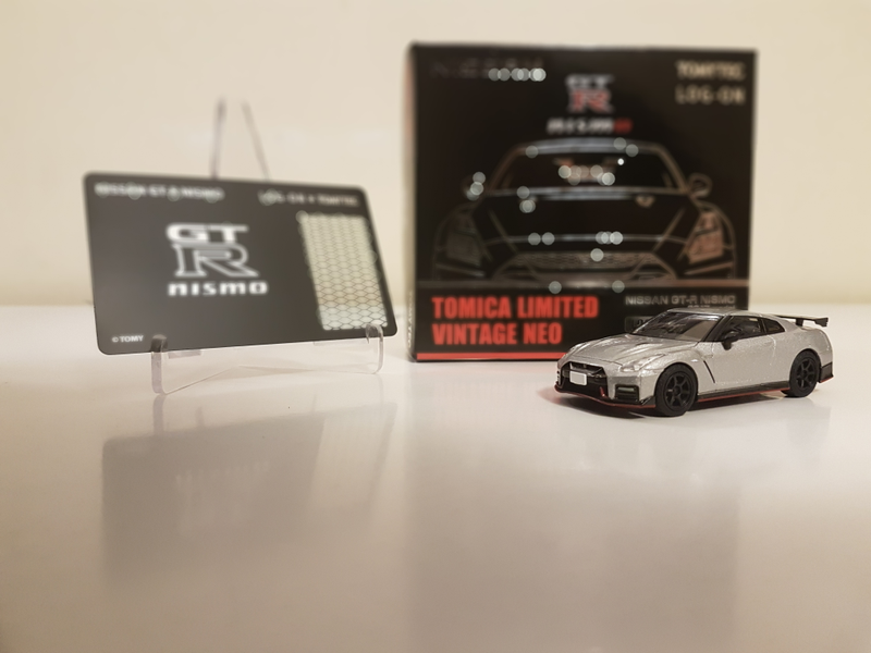 Illustration for article titled Hour Rule: TLVN 2017 Nissan GT-R Nismo Log-On Exclusive